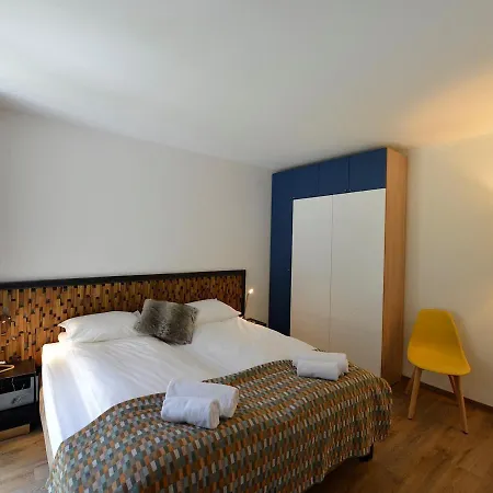 T4 Renove Avec Vue Mont-blanc, 4 Etoiles, Proche Centre, Parking - Fr-1-507-62 *